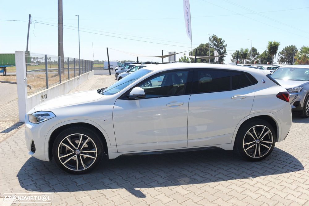 BMW X2 16 d sDrive Auto Pack 50 anos M - 17