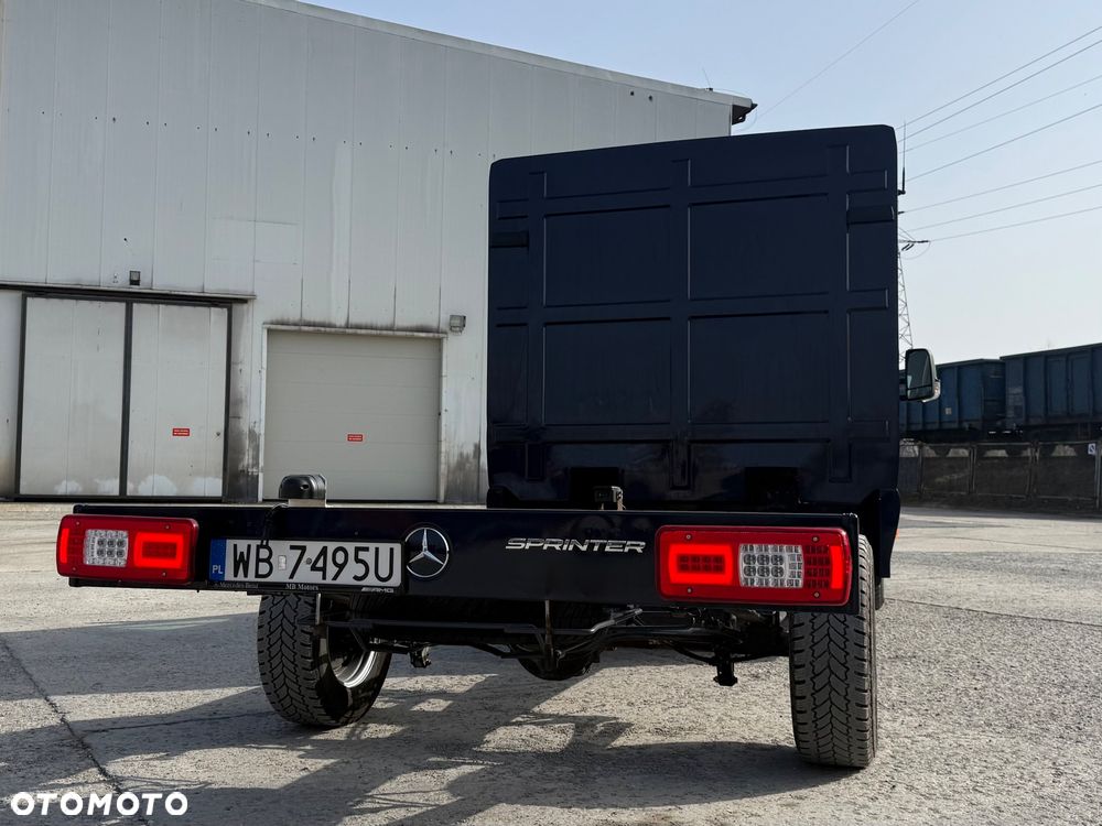 Mercedes-Benz Sprinter 319 - 7