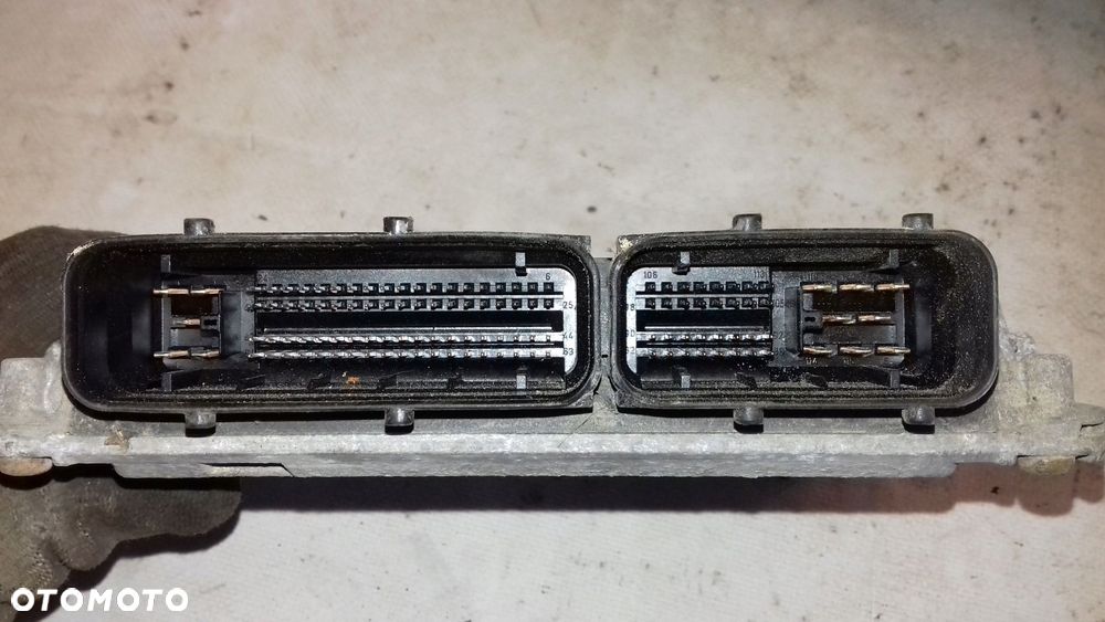 komputer 06a906033cl zestaw immo skoda octavia ii 1.6 mpi 04-08 - 3