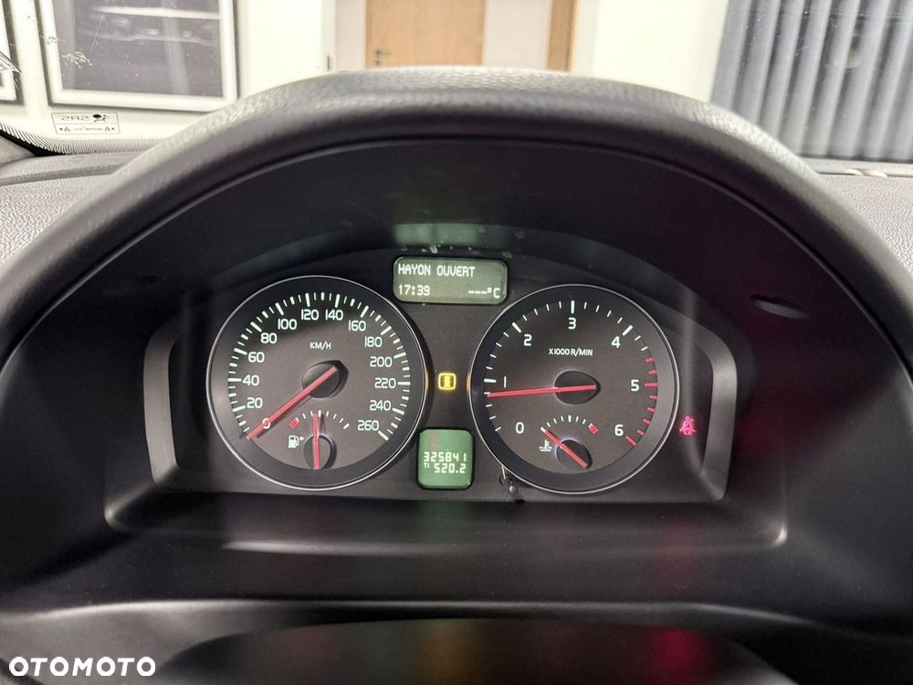 Volvo V50 DPF DRIVe Momentum - 23