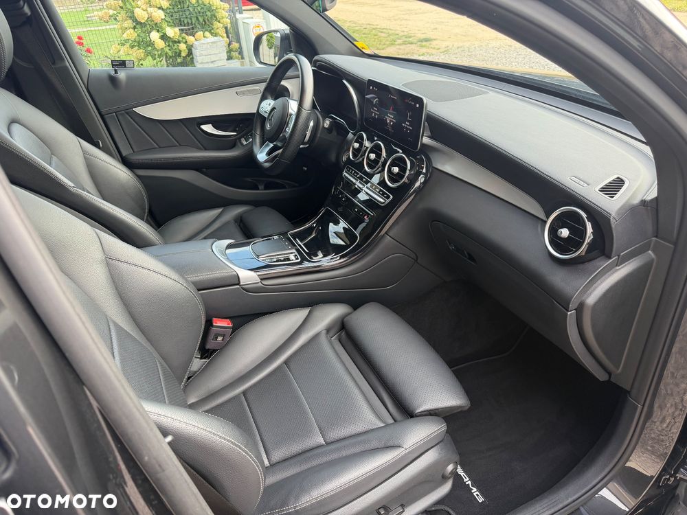 Mercedes-Benz GLC - 6