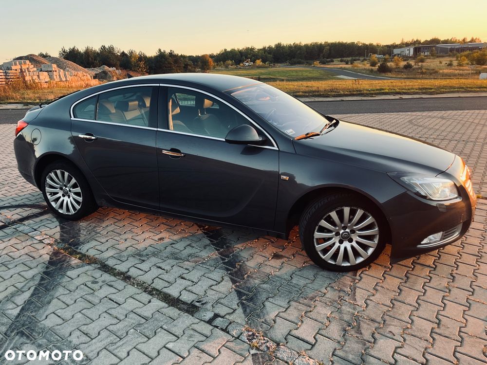 Opel Insignia - 2