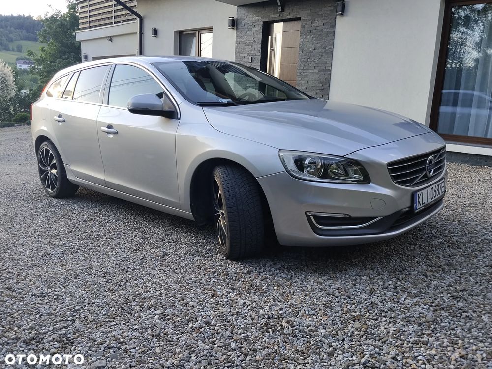 Volvo V60 D2 - 8