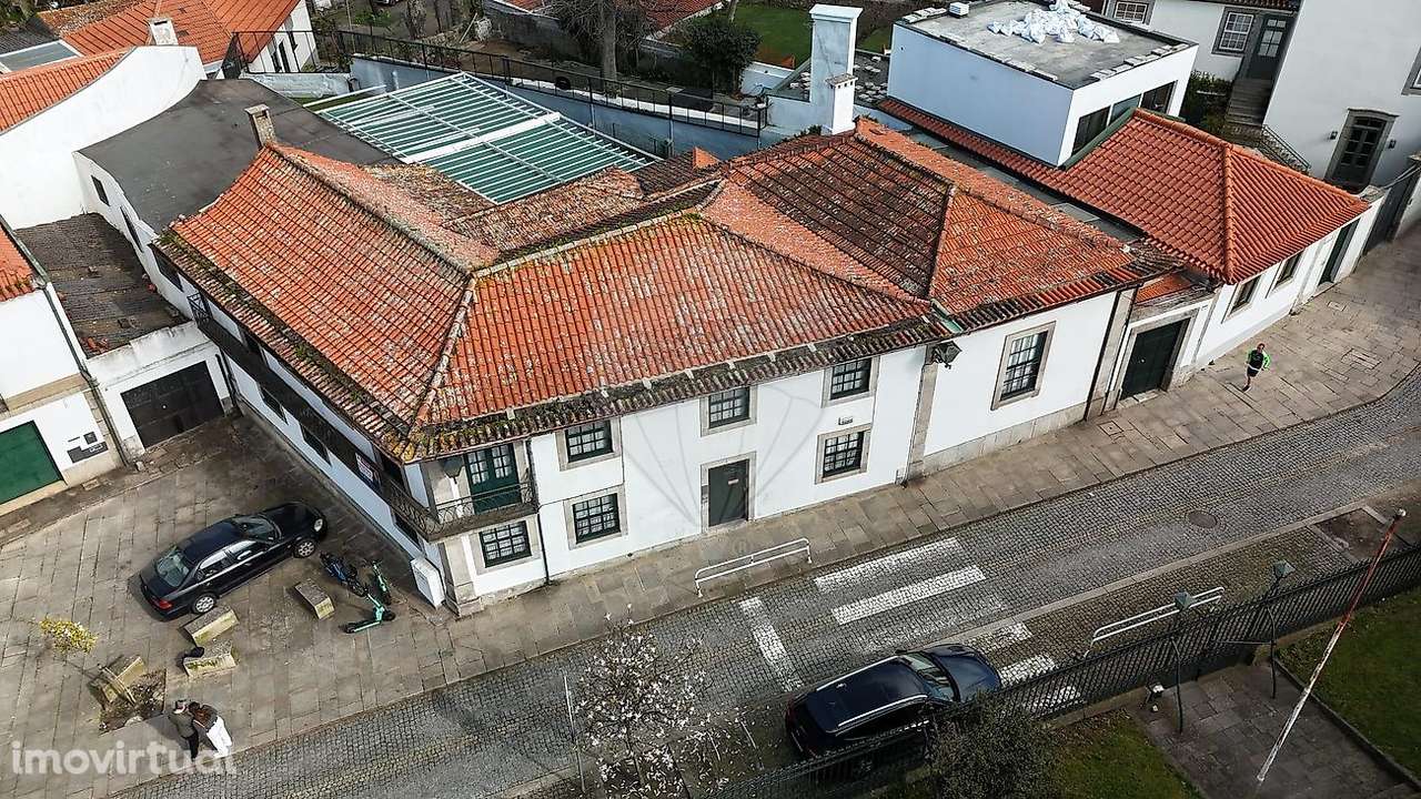 Moradia T7 para venda - Grande imagem: 2/6