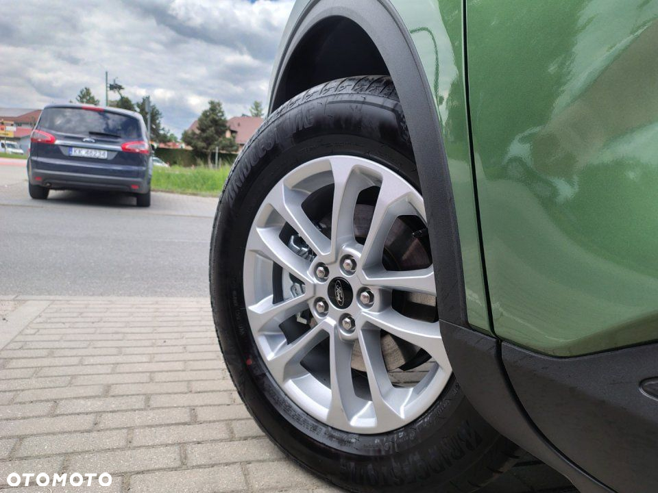 Ford Kuga - 29