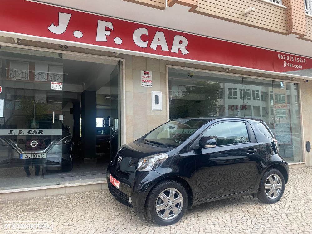 Toyota iQ 1.0 Multidrive + - 3