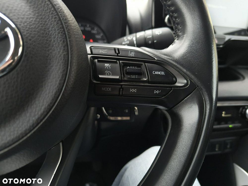 Toyota Yaris - 22