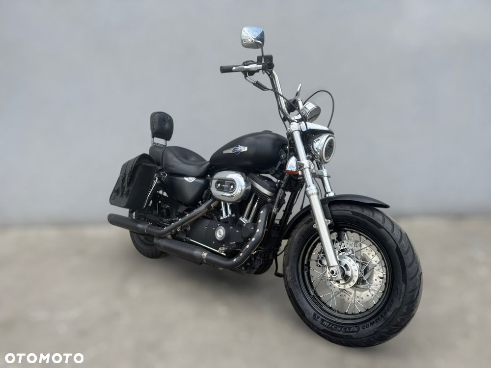 Harley-Davidson Sportster - 1