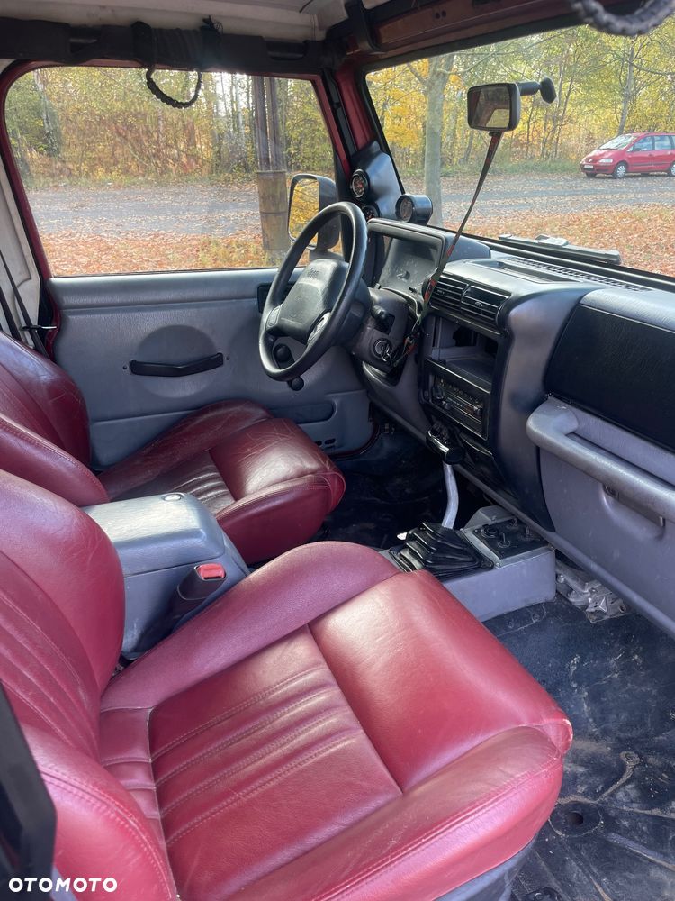 Jeep Wrangler - 13
