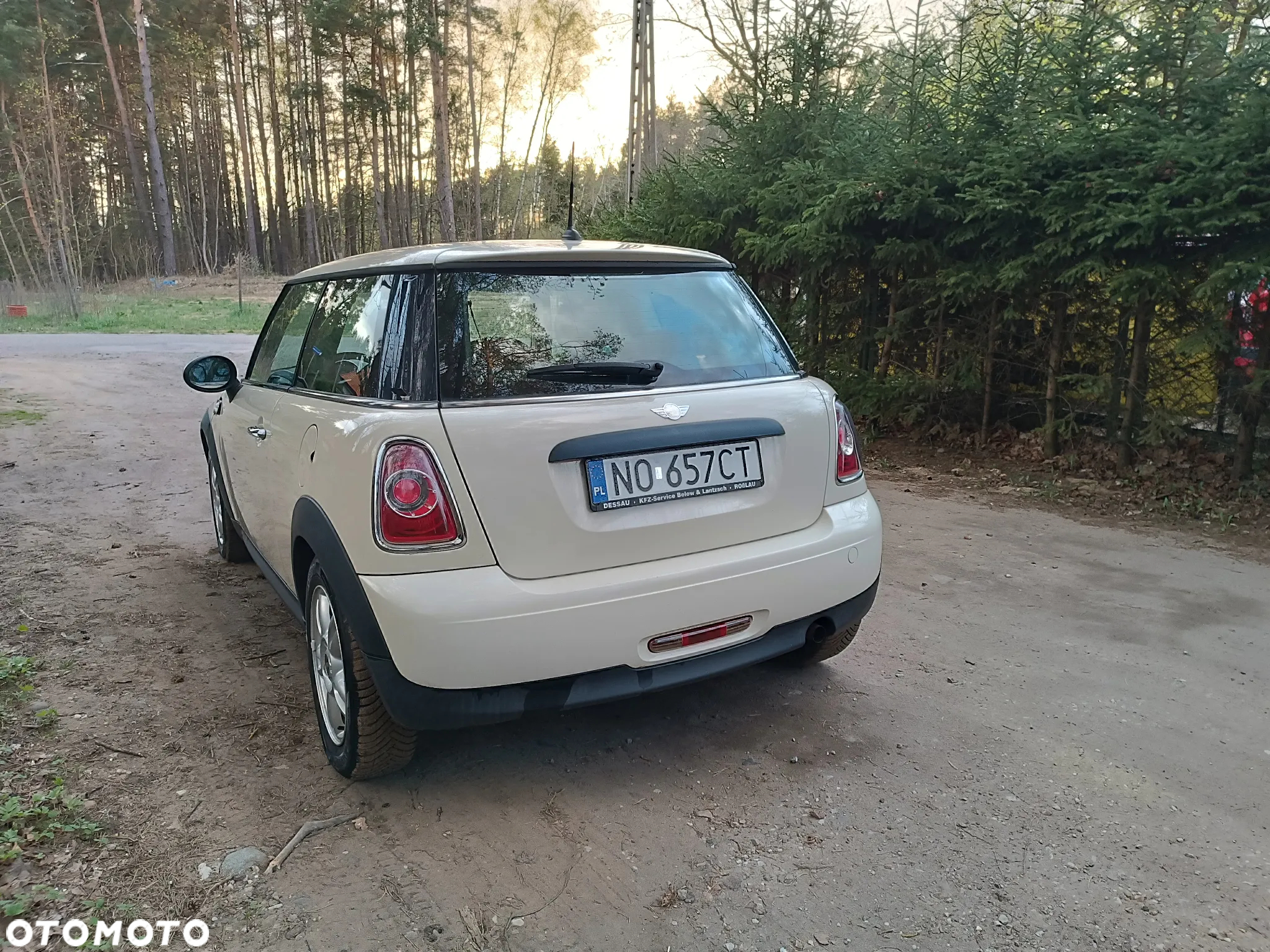 MINI ONE Standard - 4