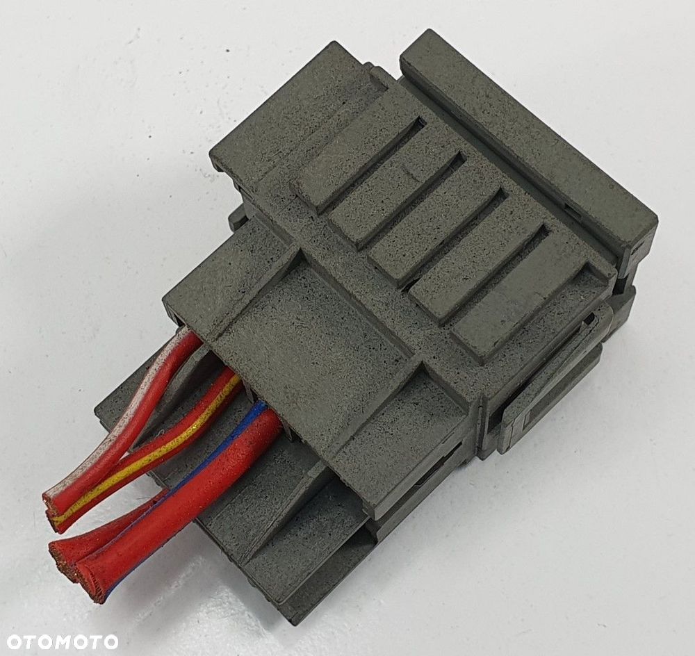 KOSTKA WTYCZKA BMW 7 E65 7787552 - 2