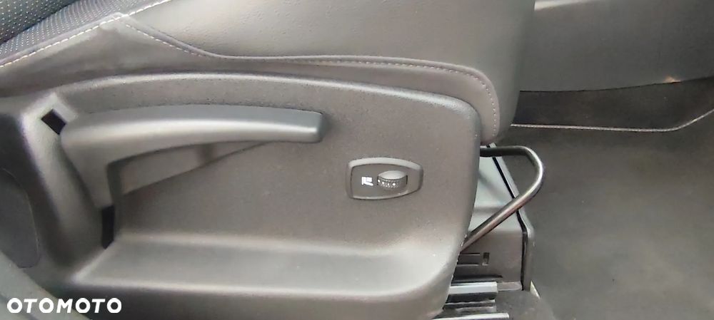 Renault Scenic 1.4 16V TCE Bose Edition - 22