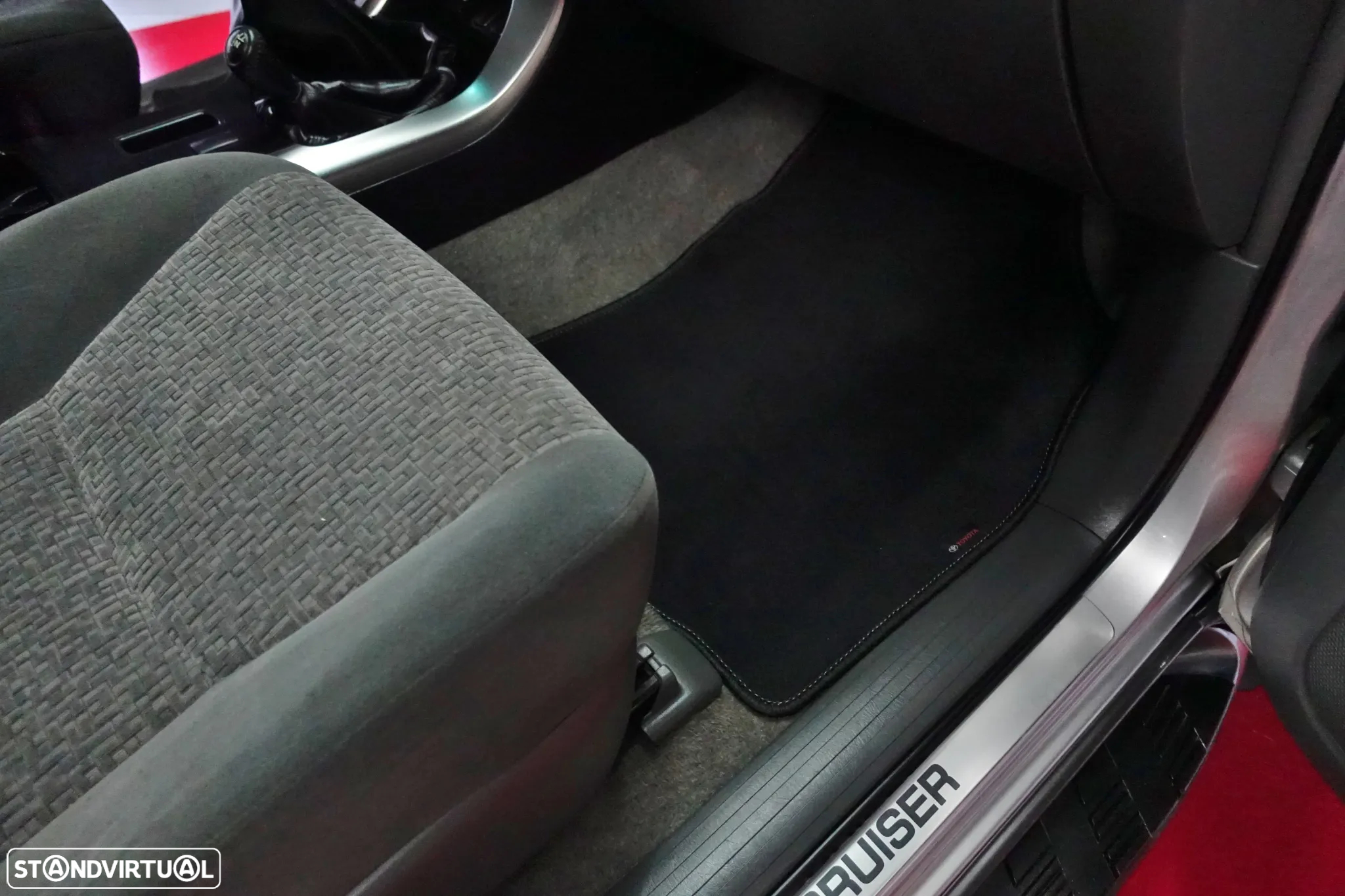 Toyota Land Cruiser 3.0 D-4D Std TA - 39