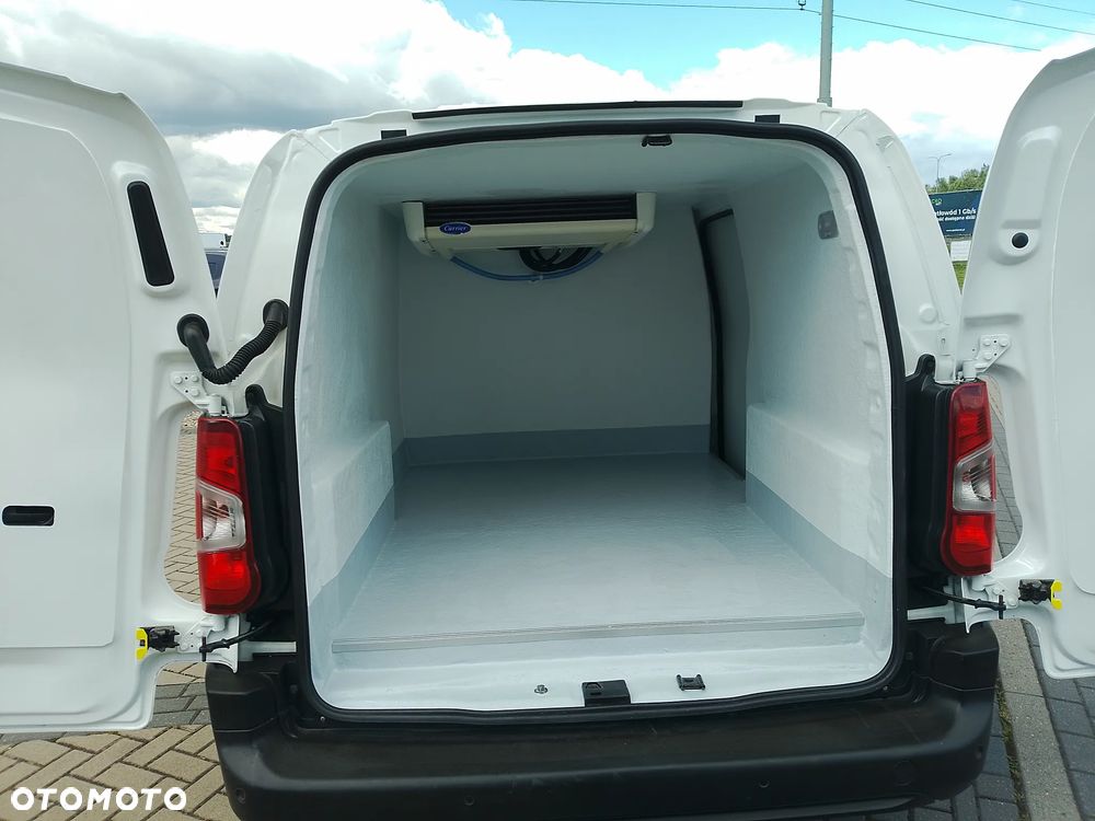 Toyota Proace Berlingo Partner Combo Doblo L2 Izoterma Chłodnia 230V Salon PL 3 osoby 2 EUPal 2,5 DMC - 18