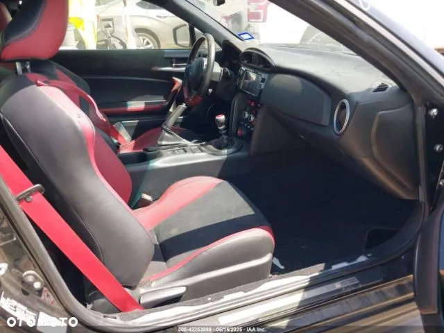 Subaru BRZ 2.0i TSE - 10