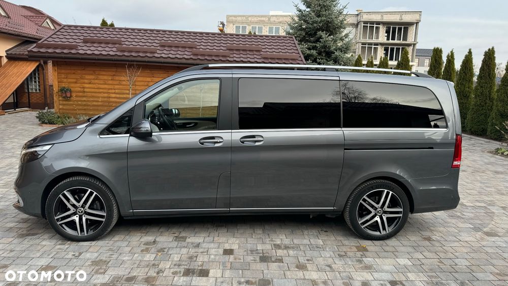 Mercedes-Benz Klasa V 300 d 9G-Tronic Avantgarde (długi) - 3