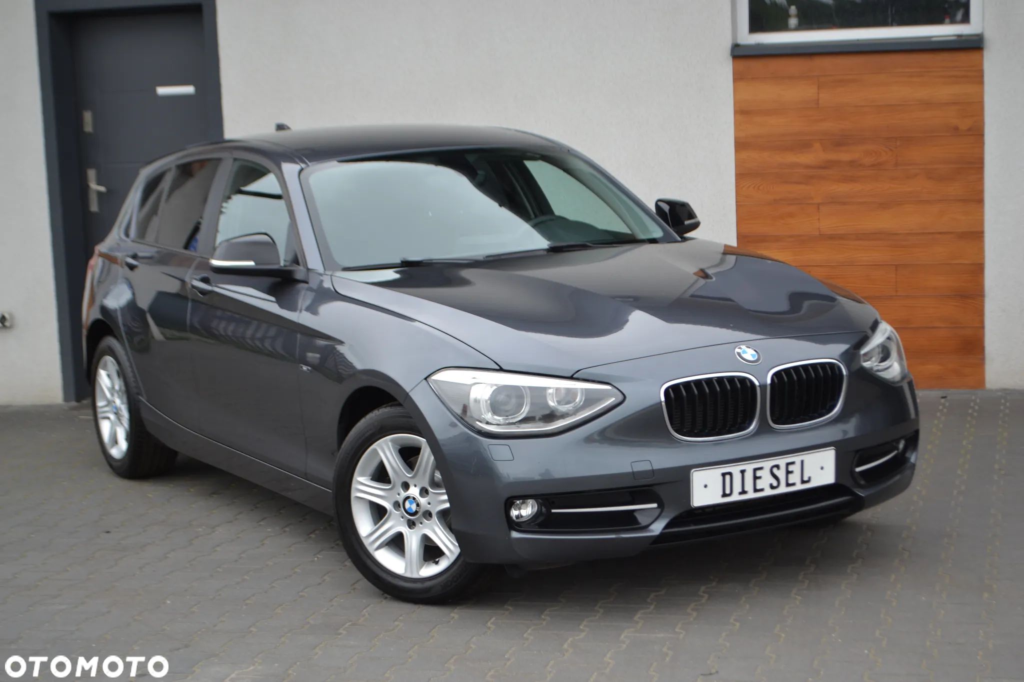 BMW Seria 1 - 1