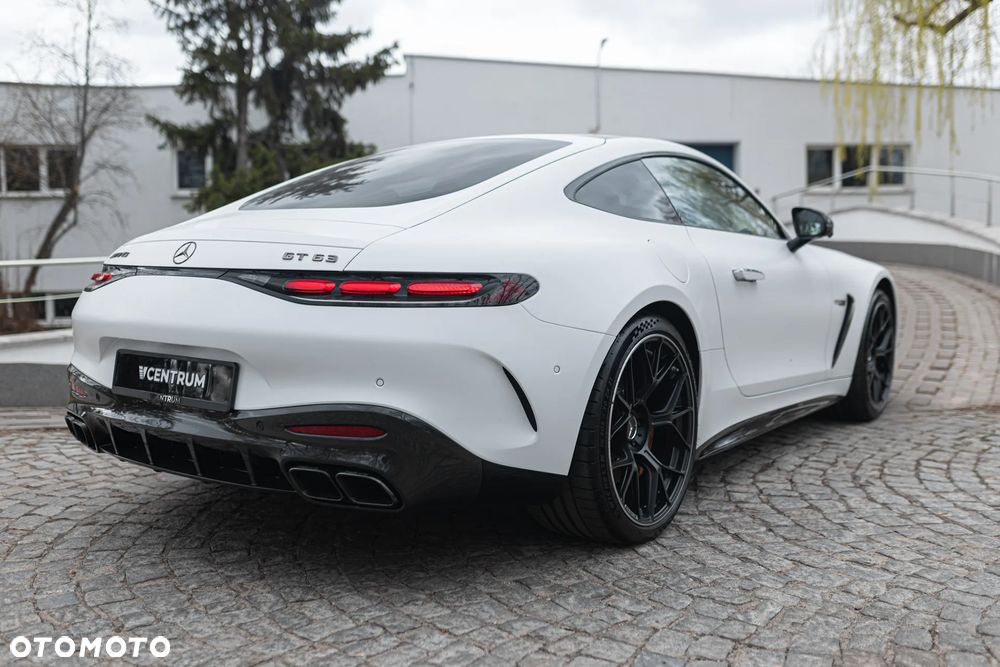 Mercedes-Benz AMG GT - 12