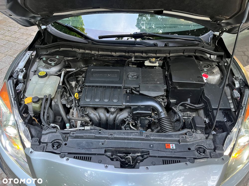 Mazda 3 1.6 Exclusive + - 7