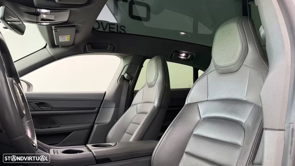 Porsche Taycan Sport Turismo Standard - 14