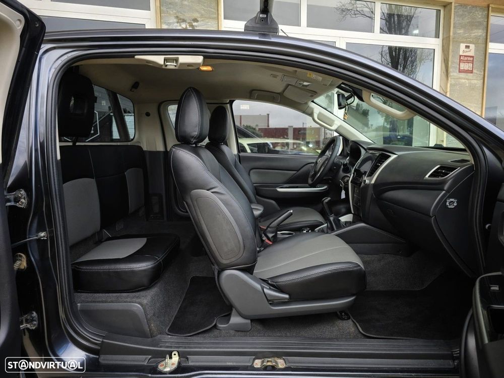 Mitsubishi L200 2.3 DI-D Strakar Club Evolution 4WD - 8