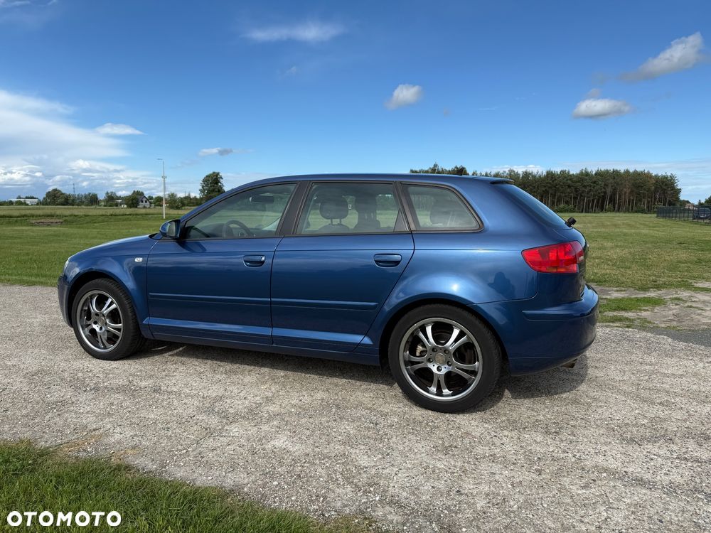 Audi A3 Sportback 1.6 Attraction - 10