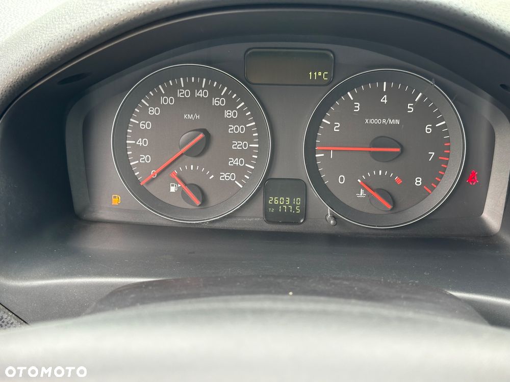 Volvo V50 2.0 Momentum - 15