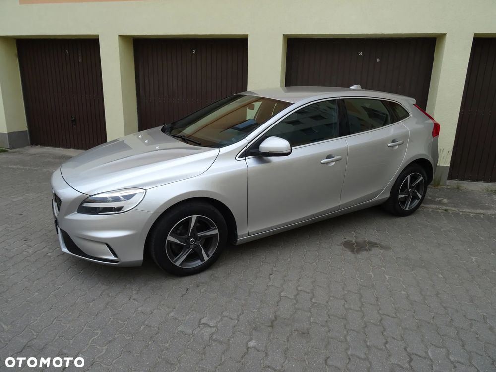 Volvo V40 D2 RDesign - 21