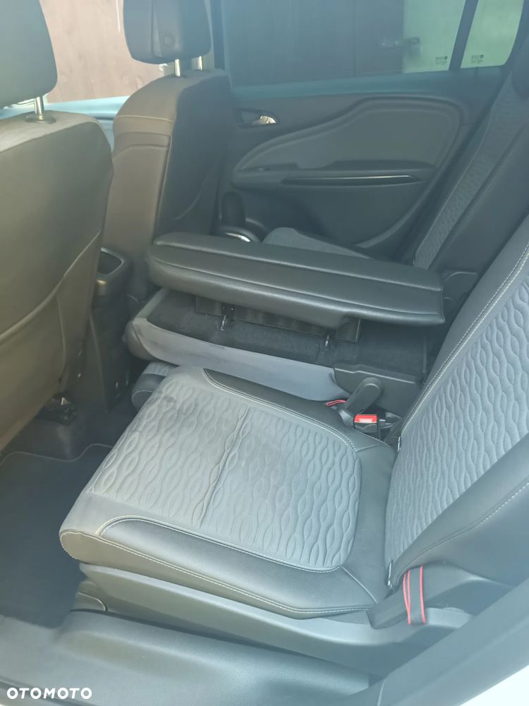 Opel Zafira 2.0 CDTI Cosmo - 14