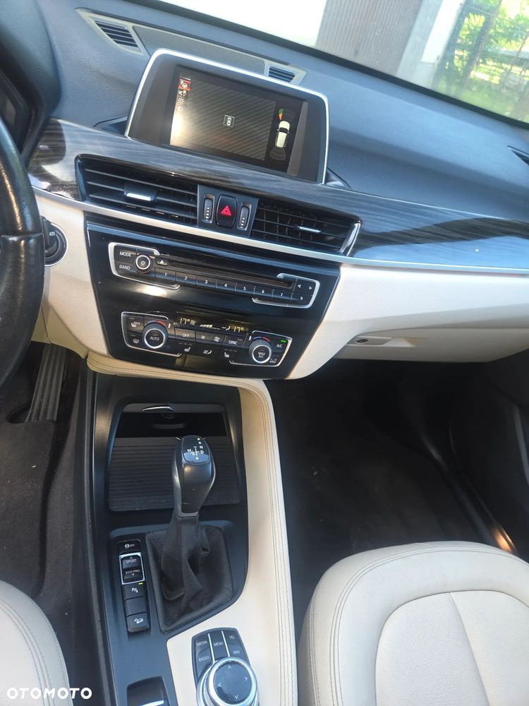 BMW X1 - 8