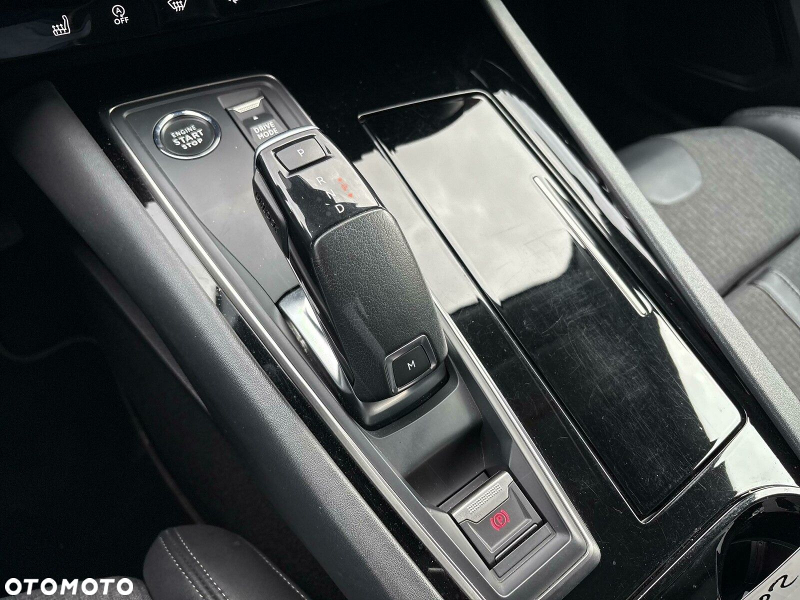 Peugeot 508 1.5 BlueHDi Allure Pack S&S EAT8 - 28