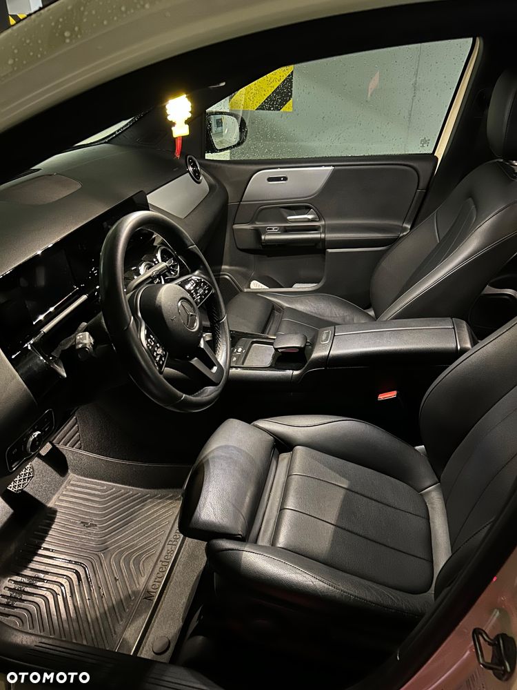 Mercedes-Benz Klasa B 180 d 7G-DCT - 8