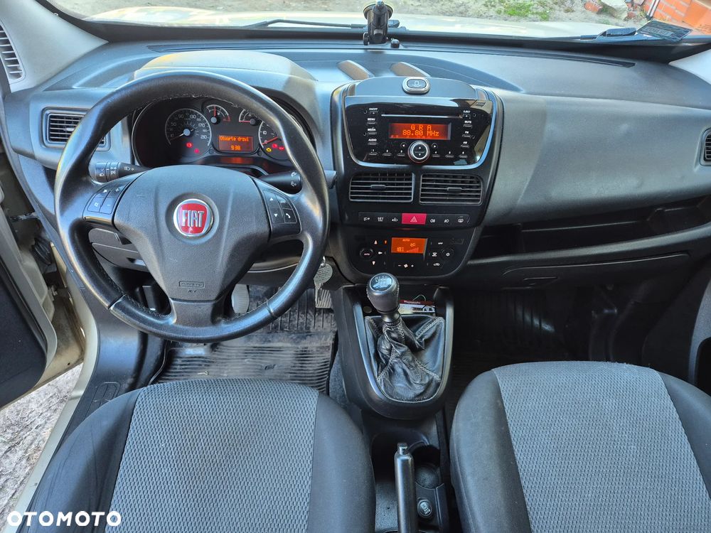 Fiat Doblo 2.0 Multijet 16V Emotion - 11