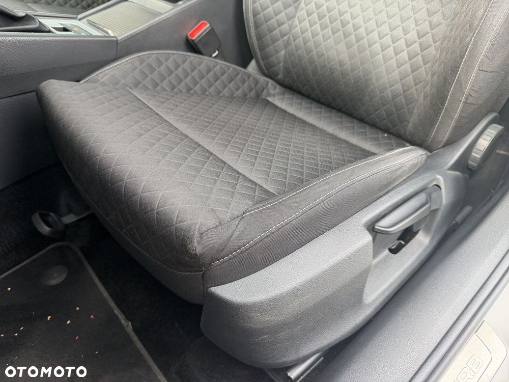 Skoda Superb 2.0 TDI SCR Ambition DSG - 13