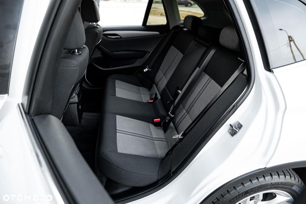 BMW X1 xDrive28i - 32