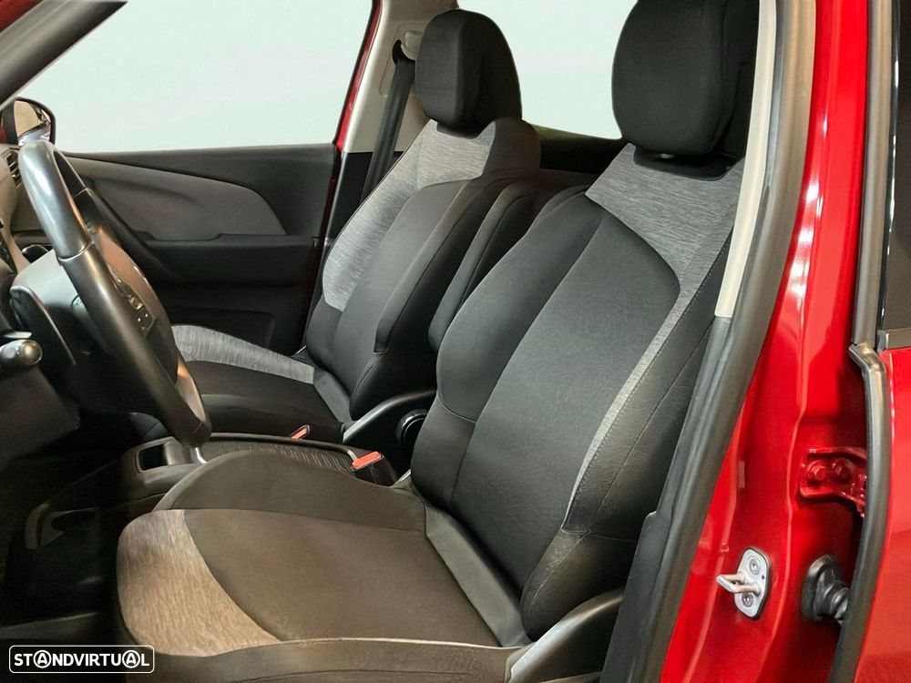 Citroën Grand C4 Spacetourer - 14