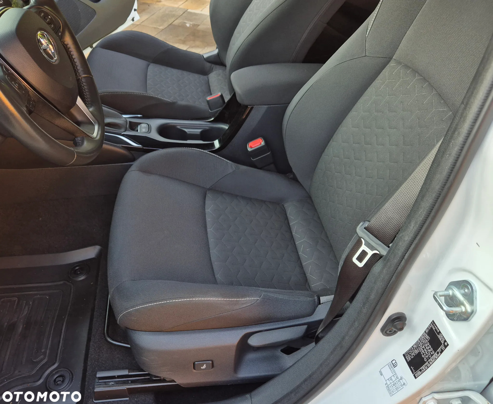 Toyota Corolla 1.8 Hybrid Comfort - 5