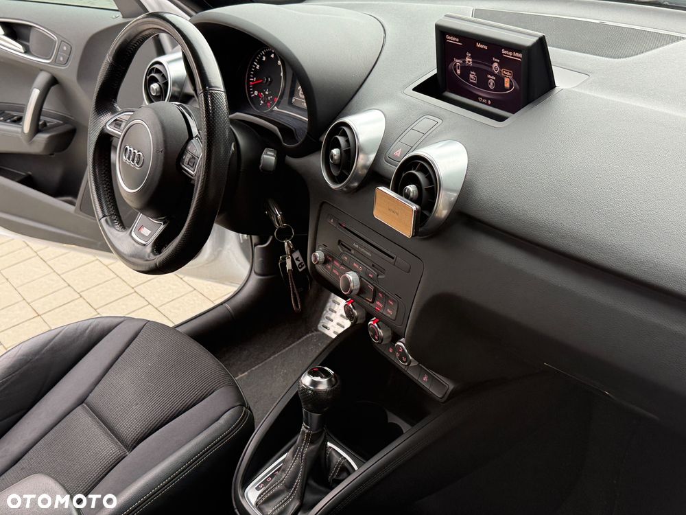 Audi A1 Sportback 1.4 TFSI S tronic S line edition m S line Sportpaket - 16