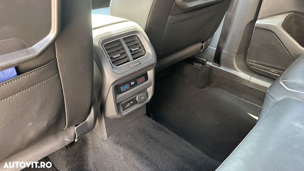 Volkswagen Tiguan Allspace 2.0 TSI 4Motion DSG Highline - 11