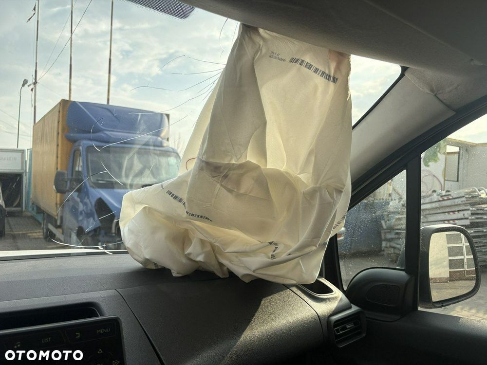 Toyota Proace City - 8