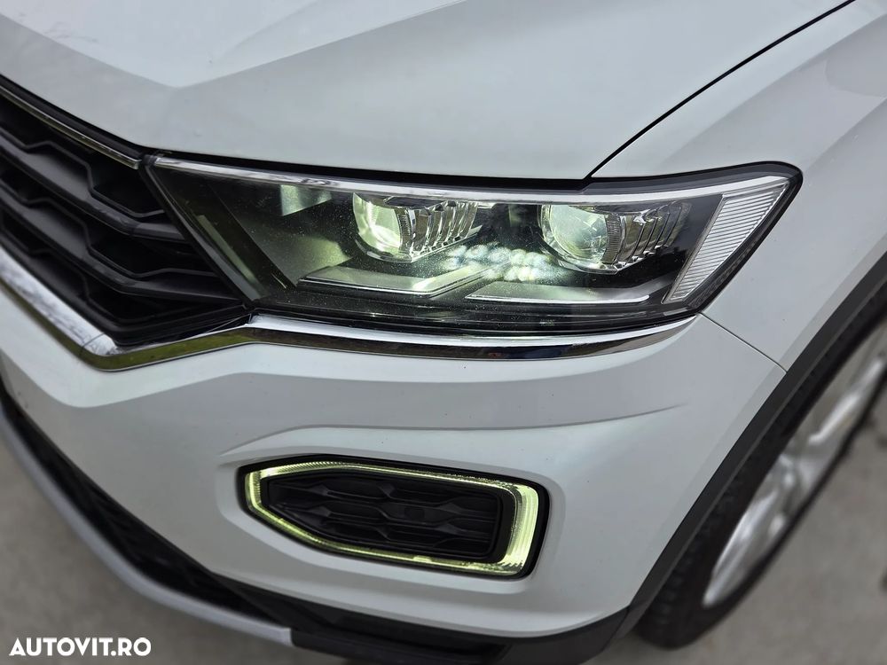 Volkswagen T-Roc 2.0 TDI SCR 4MOTION DSG R-Line - 39