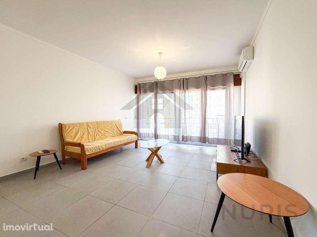 Apartamento T2 para Venda na Praia da Rocha - Portimão - Grande imagem: 3/22