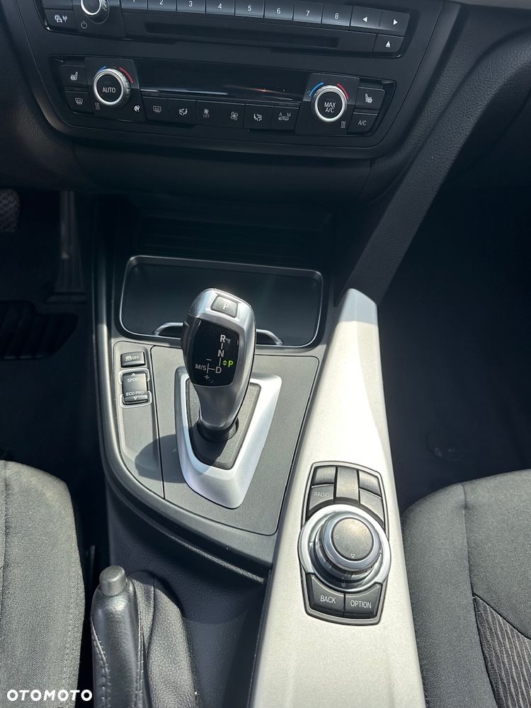 BMW Seria 4 420d Sport-Aut Luxury Line - 12