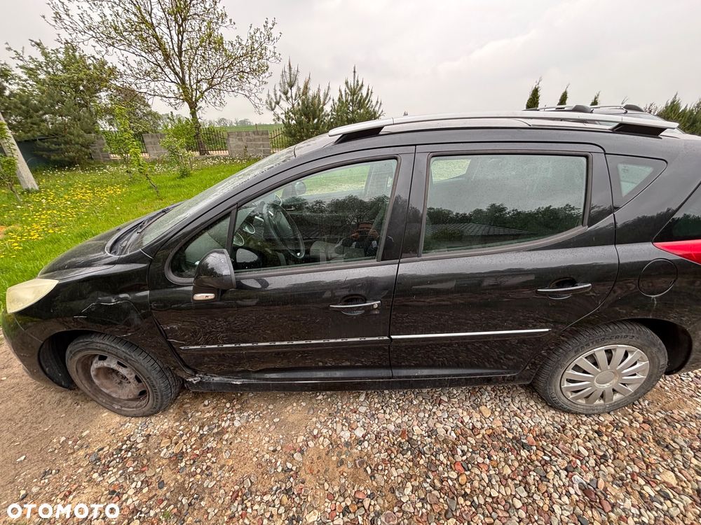 Peugeot 207 1.6 Premium - 2