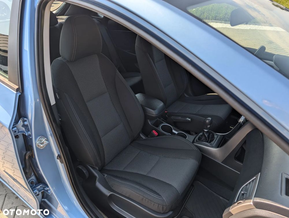 Hyundai i30 1.6 CRDi Comfort - 36