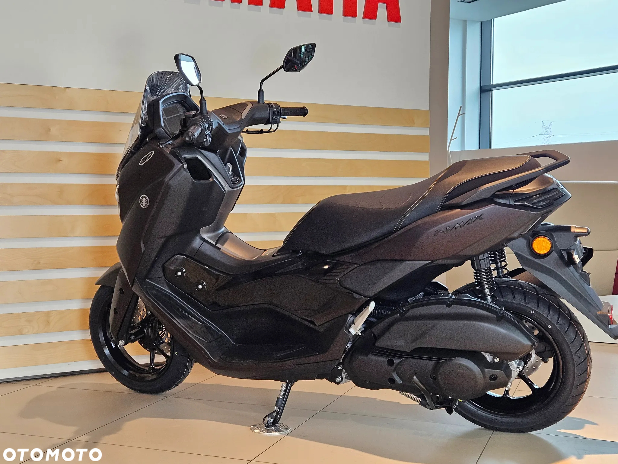 Yamaha NMAX - 7