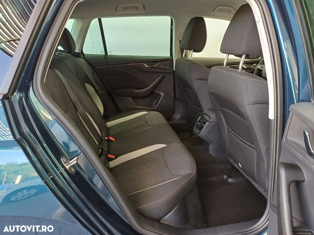 Skoda Kamiq 1.5 TSI DSG Style - 30