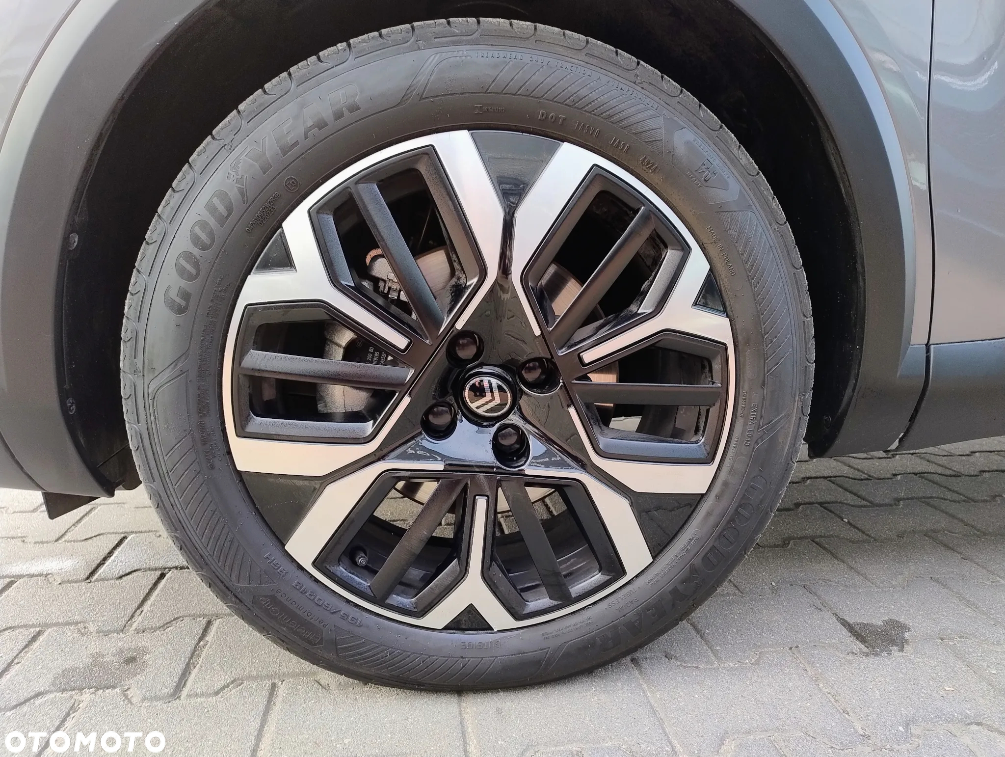 Citroën C4 1.2 mHEV Max eDCT6 - 5