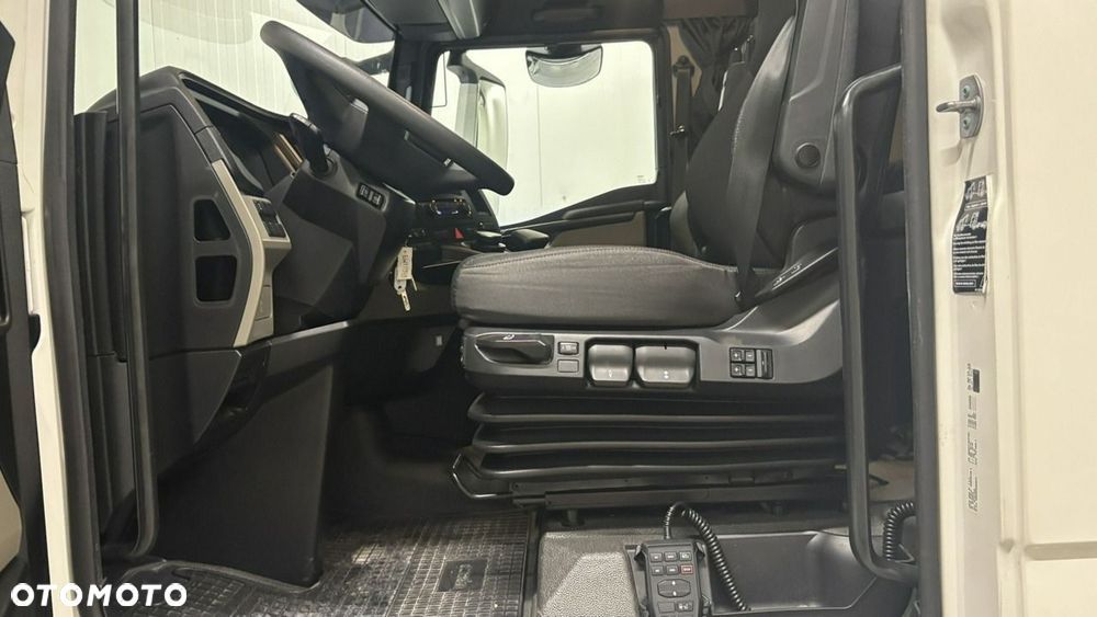 MAN TGX - 9