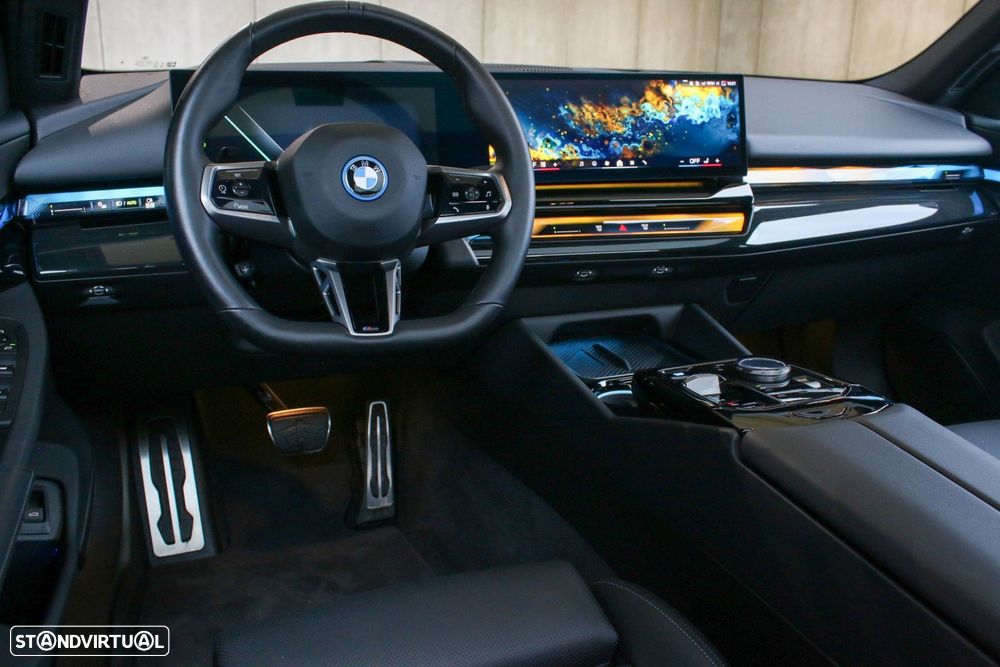 BMW i5 eDrive40 Pack Desportivo M Pro - 53